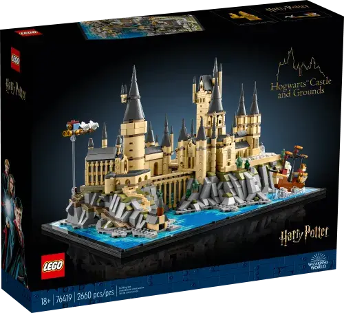 LEGO Harry Potter Hogwarts Castle and Grounds 76419