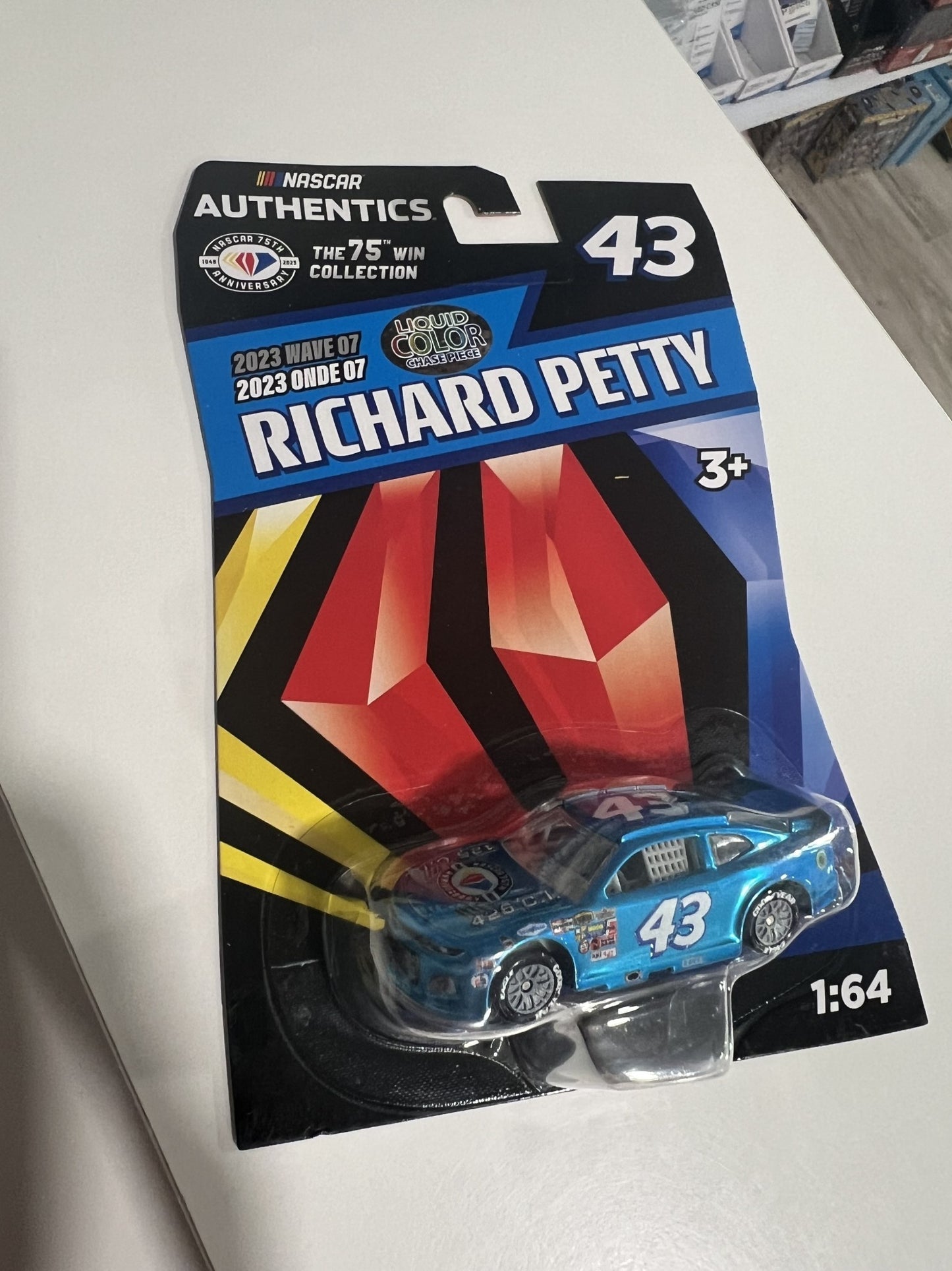 NASCAR Authentics 2023 Wave 7 Liquid Color Chase Richard Petty